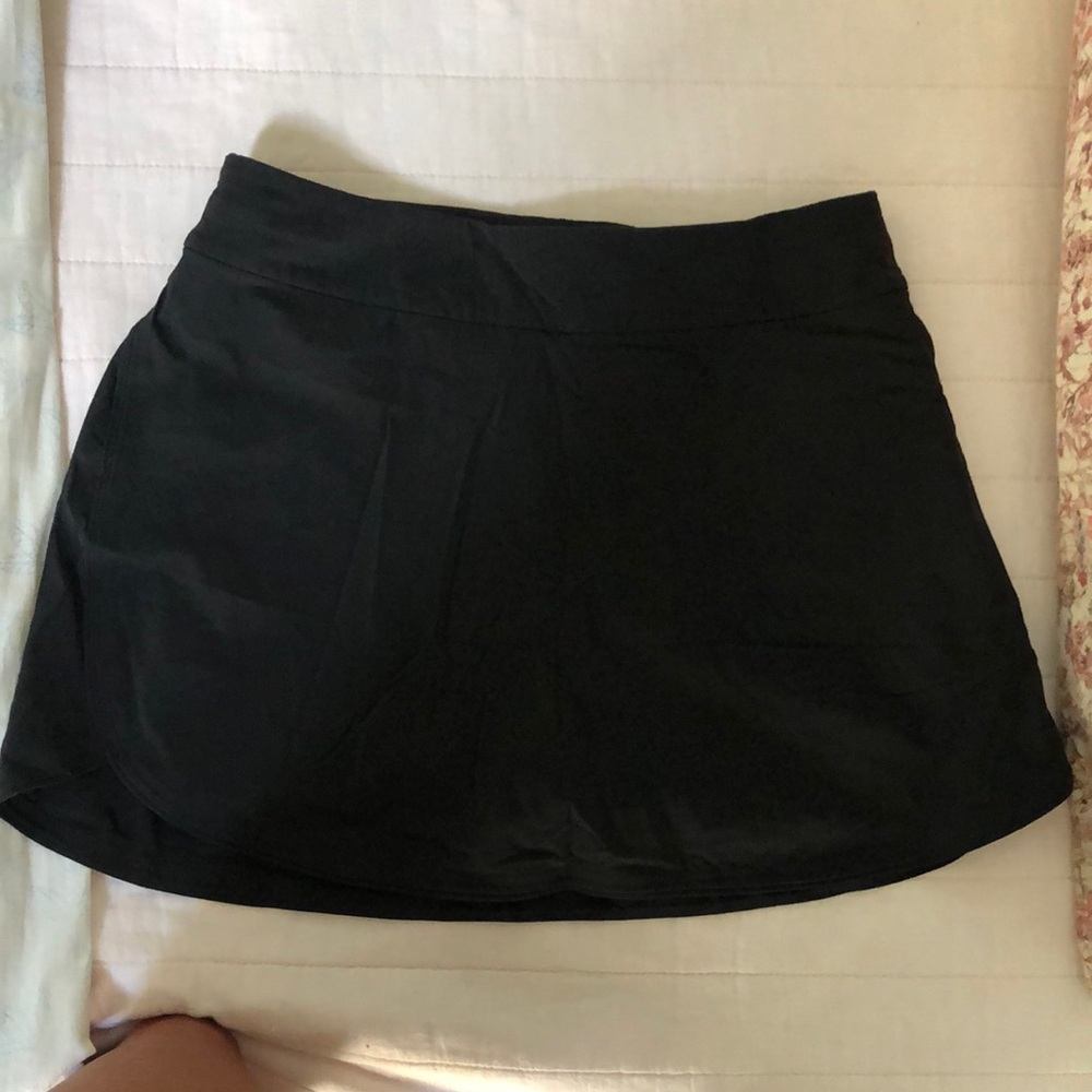 Outdoor voices athletic skort. Size XS.
